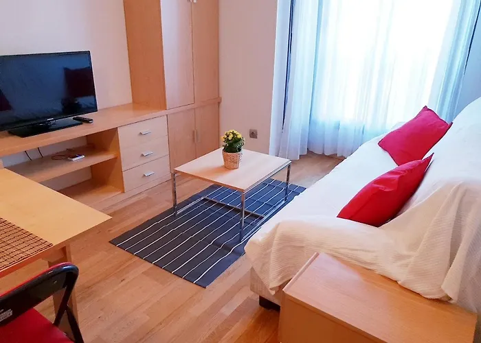 Ifema, Airport, Apartments